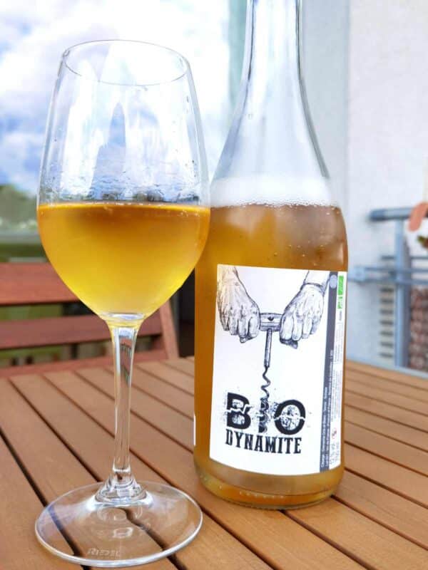Domaine des Mathouans Bio Dynamite with glass