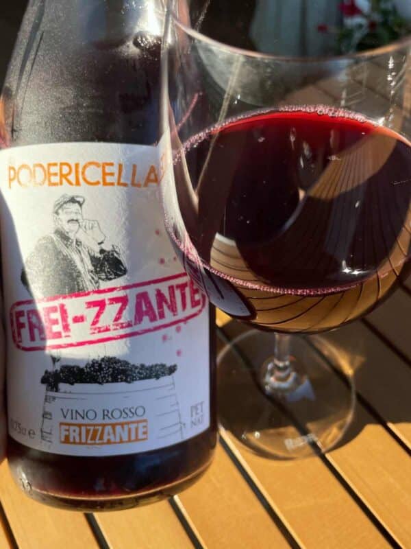 Poderi Cellario Freizzante bottle and Glass