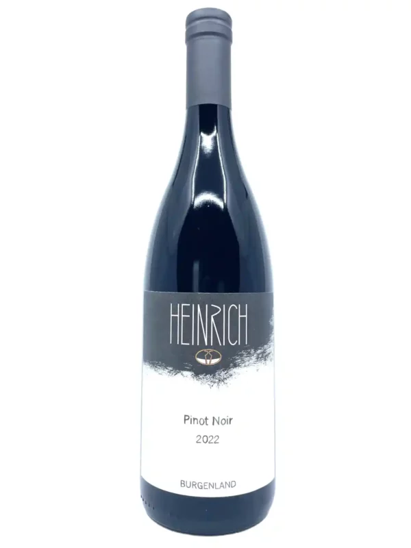 Heinrich Pinot Noir 2022 bottle