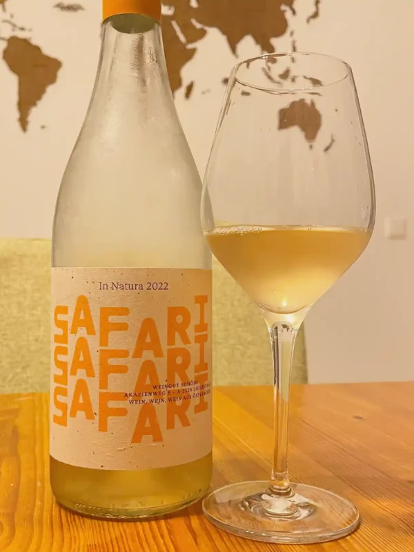 Schödl safari 2022 bottle and glass